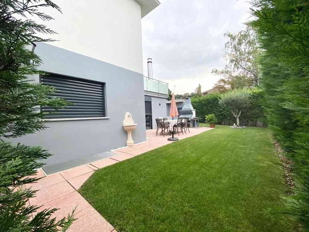 7 rooms House for rent in Cadempino - image 1/13