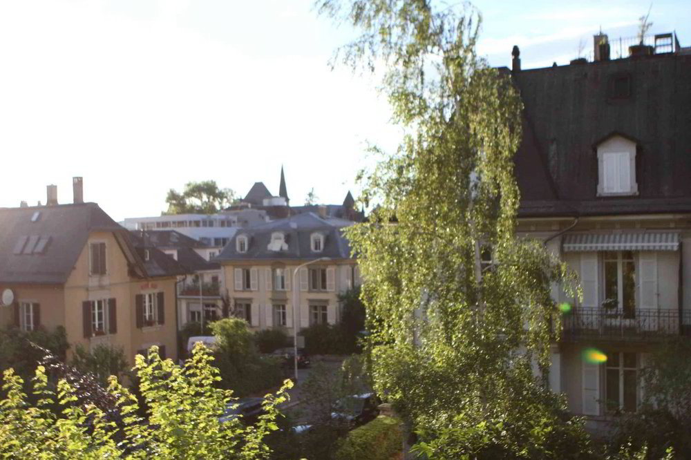 Heller Praxisraum/Büro (40%) Altbau, stadtnah, im Grünen, ruhig - Ansicht 4