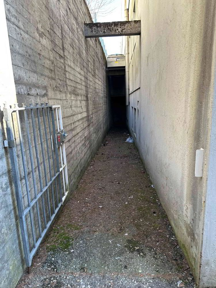 Local à louer en sous-sol 40 m² (pour stockage, musique, association…) - Ansicht 4