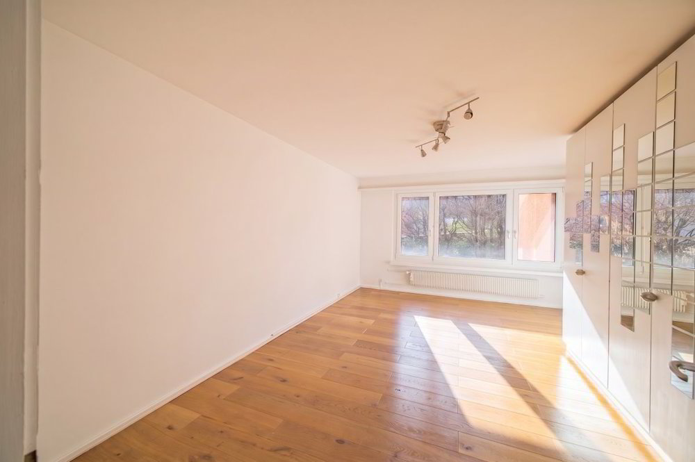 4 Zimmer Wohnung zum verkaufen in Wädenswil - Bild 1/9