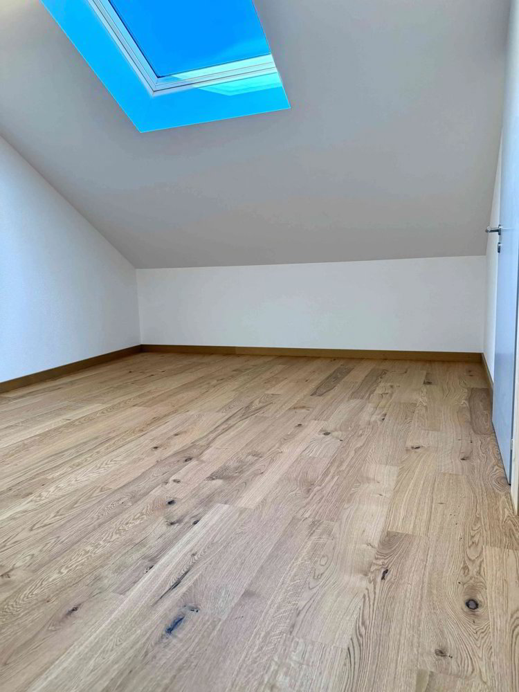 4.5 rooms Apartment for rent in Bramois - image 1/10