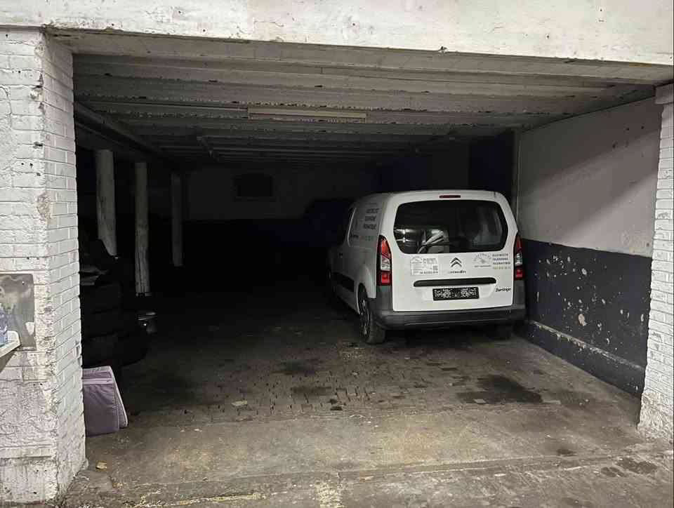 null Zimmer Parkplatz, Garage zu vermieten in Olten - Bild 1/4