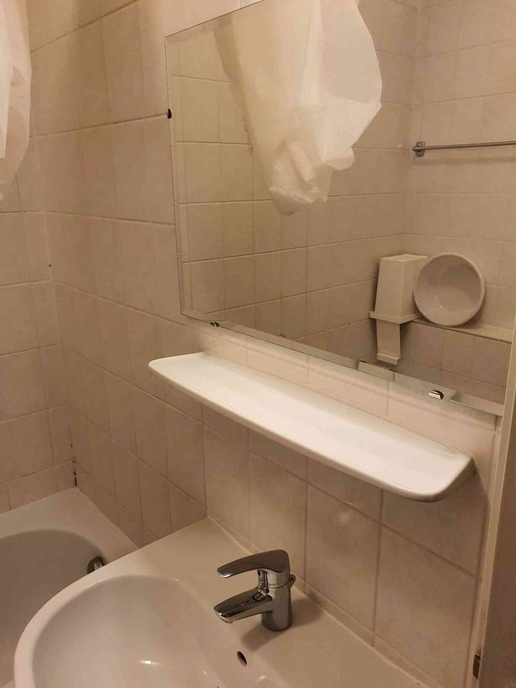 Appartamento di 2 locali in affitto a Genève - immagine 1/9