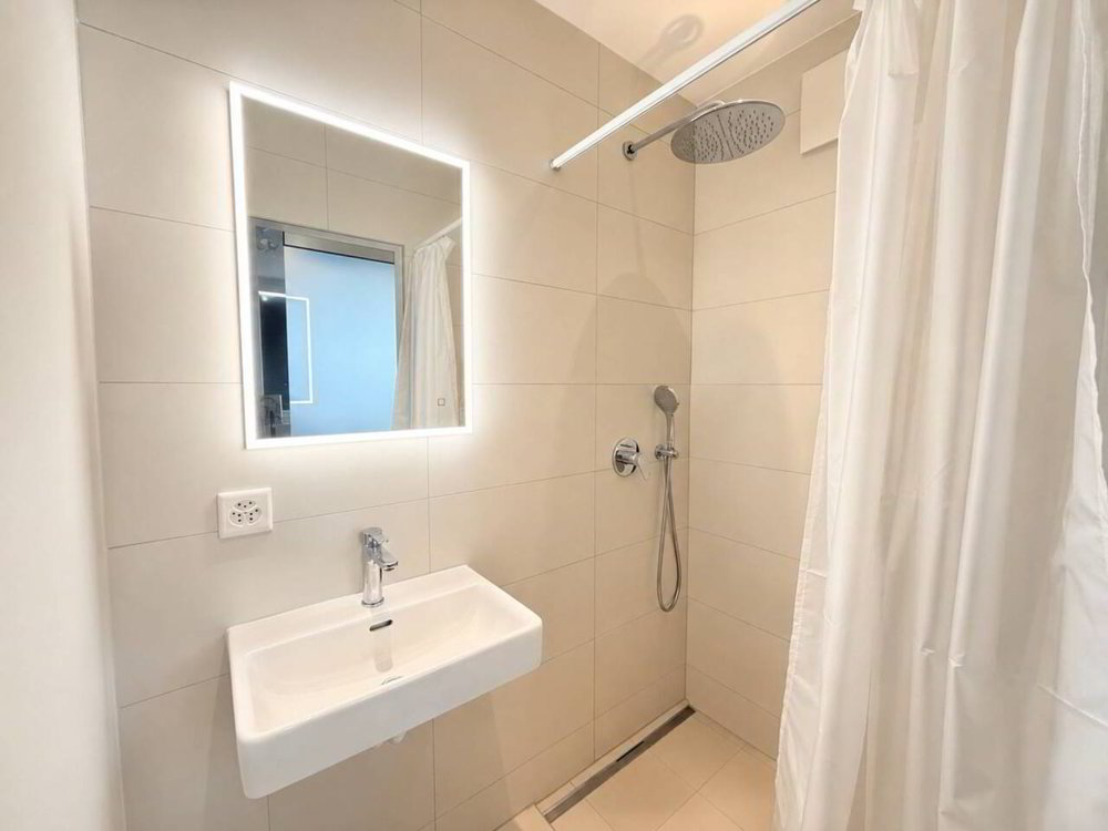 Appartement 3 pièces à acheter à Prilly - image 1/10