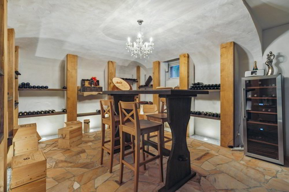 8 Zimmer Haus zum verkaufen in Dietwil - Bild 1/10