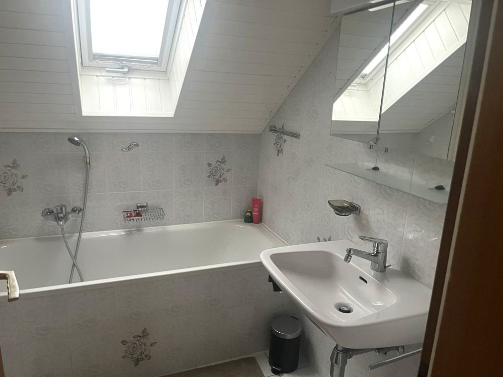 Maison 5 pièces à louer à Chavannes-des-Bois - image 1/9