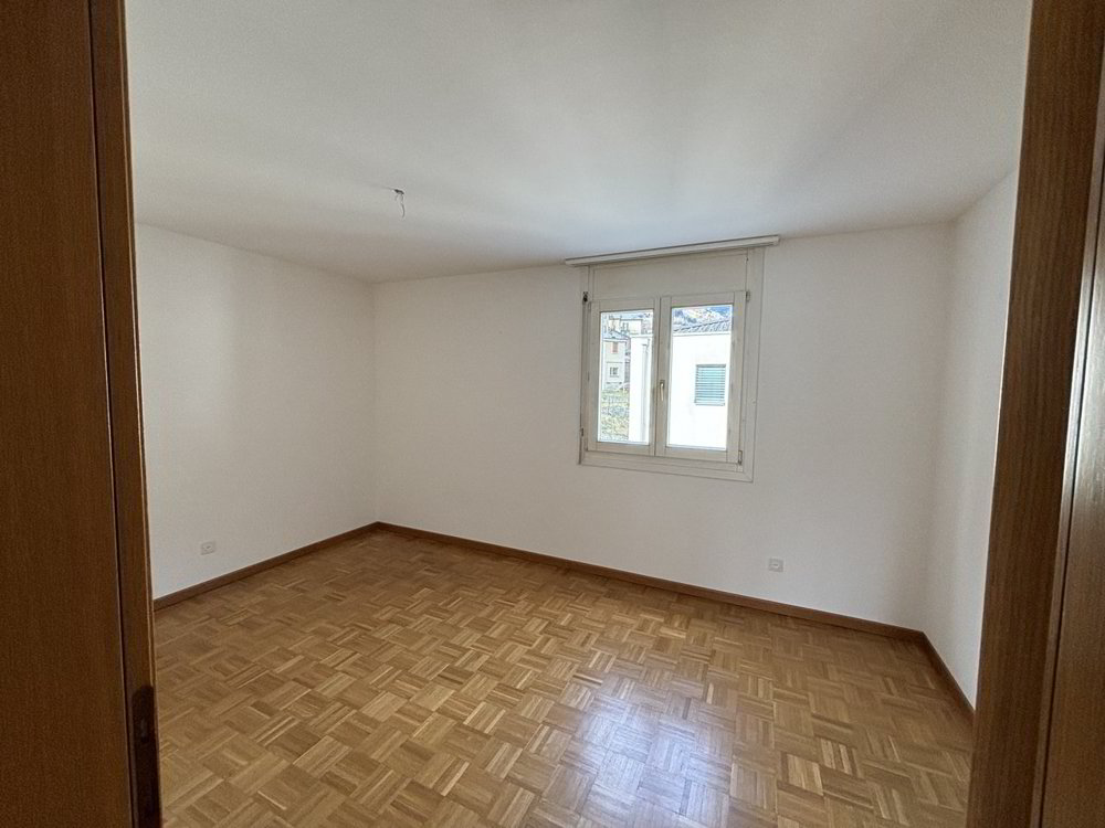 4 Zimmer Wohnung zum verkaufen in Mesocco - Bild 1/13