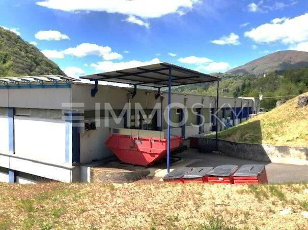 11 Zimmer Büro zum verkaufen in Purasca - Bild 1/5