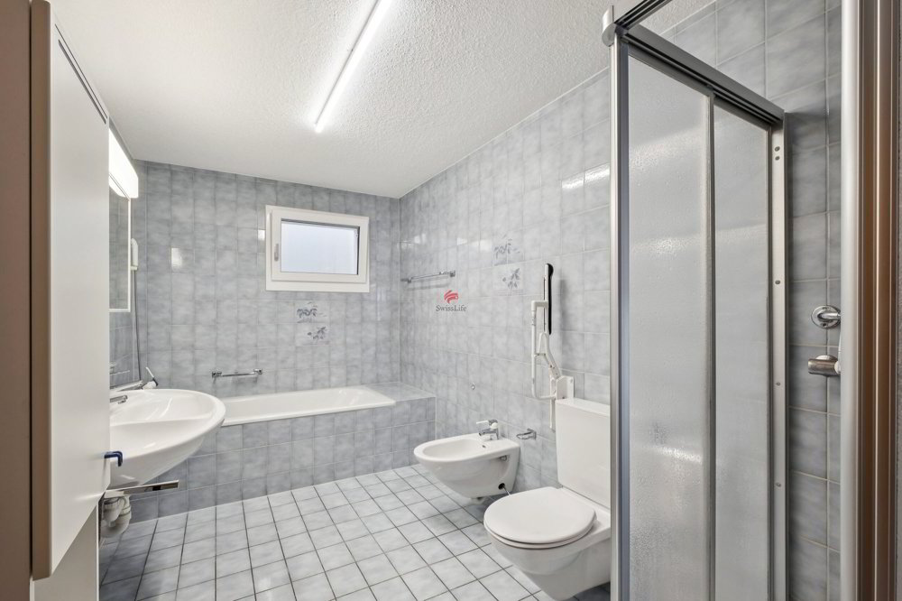 Maison 8 pièces à acheter à Riken AG - image 1/15