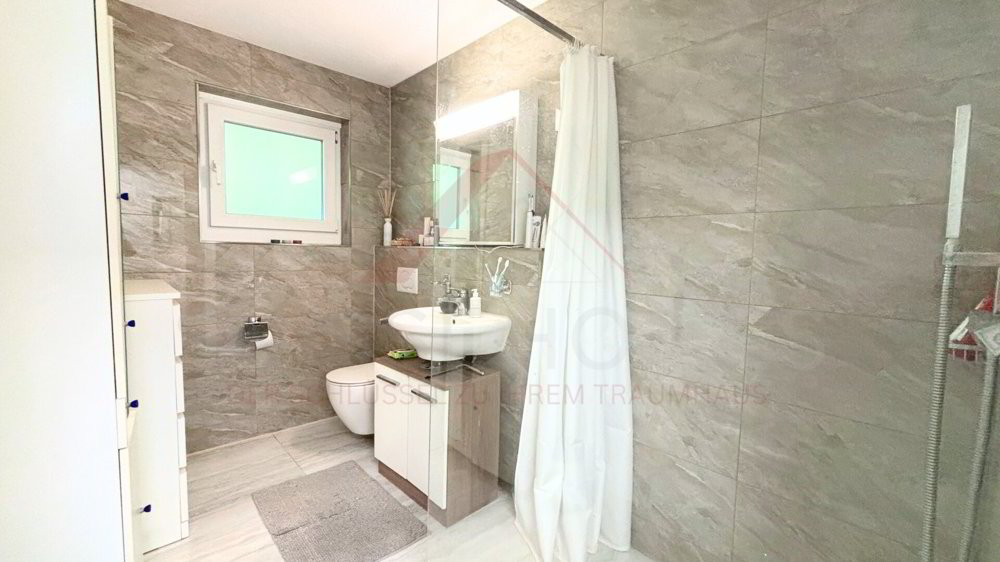 3 Zimmer Wohnung zum verkaufen in Greppen - Bild 1/11