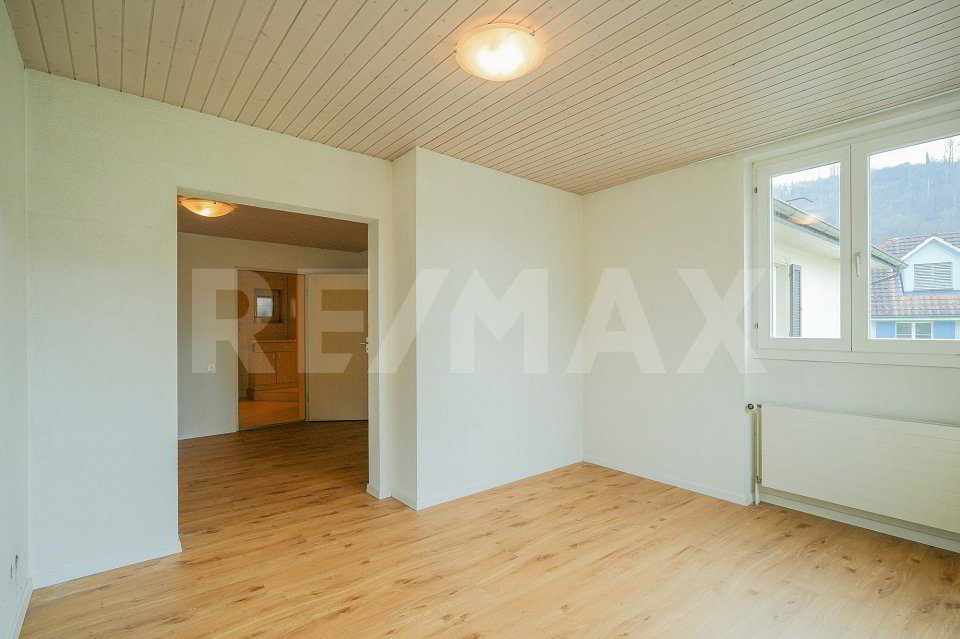 6 Zimmer Haus zum verkaufen in Etzgen - Bild 1/13