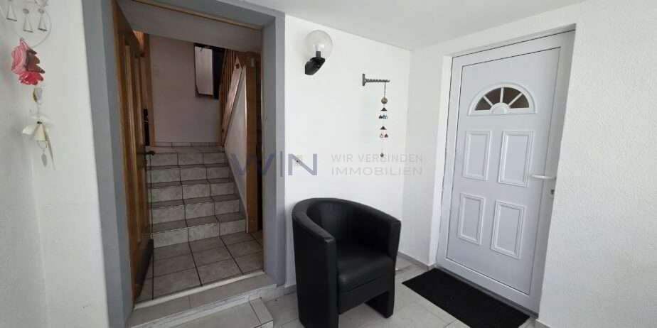 Casa di 7 locali in vendita a Unterkulm - immagine 1/13