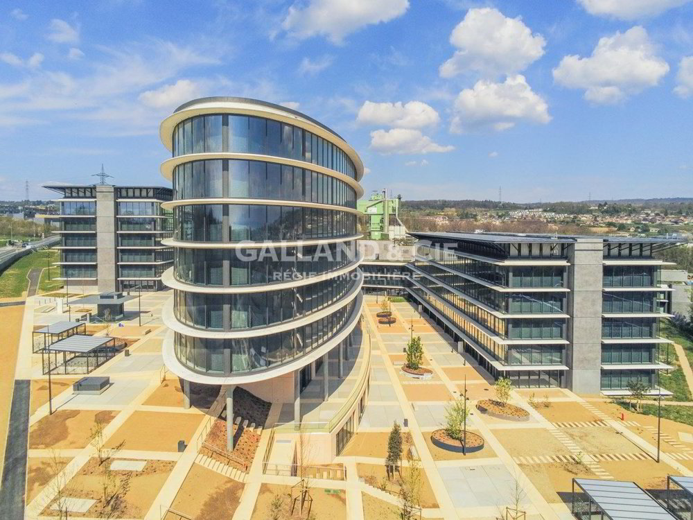 null rooms Office & Commercial for rent in Bussigny - image 1/7