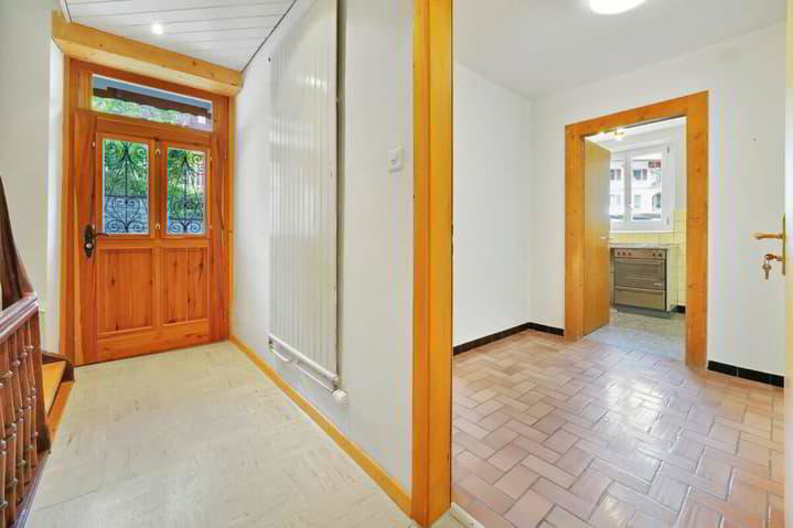 7.5 Zimmer Haus zum verkaufen in Court - Bild 1/13