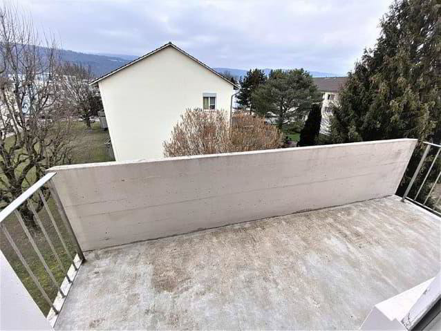 3 rooms Apartment for rent in Port - image 1/8