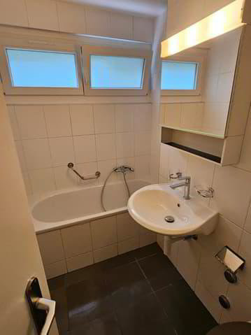 3 Zimmer Wohnung zu vermieten in La Chaux-de-Fonds - Bild 1/10