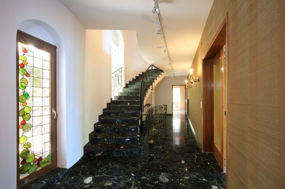 8.5 rooms House to buy in Carabietta - image 1/13