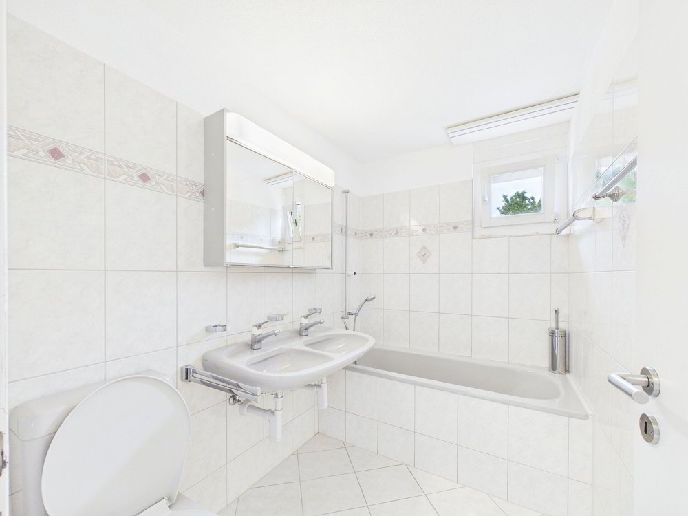 4.5 Zimmer Wohnung zu vermieten in Hornussen - Bild 1/11
