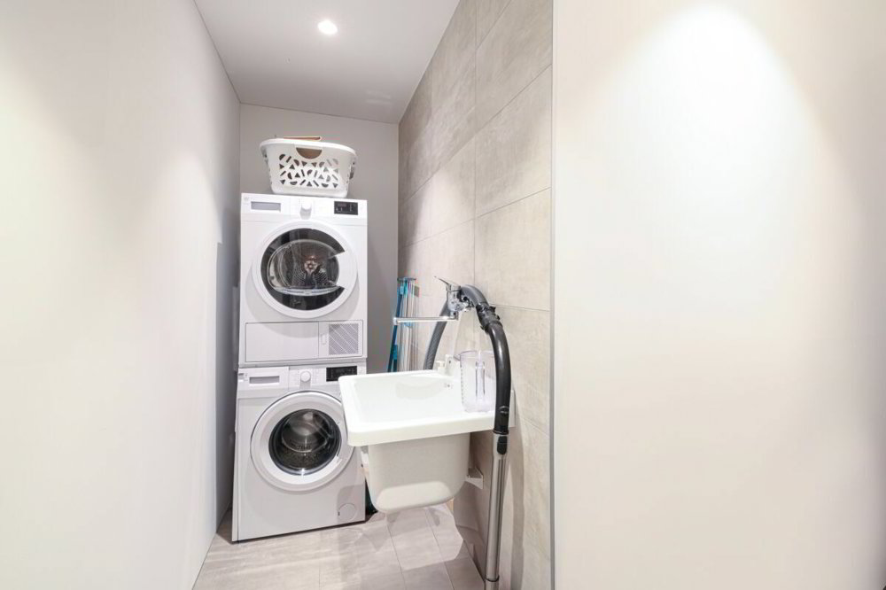 2.5 rooms Apartment to buy in Locarno - image 1/13