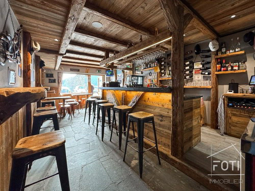 Charmant bar et petite restauration à vendre.