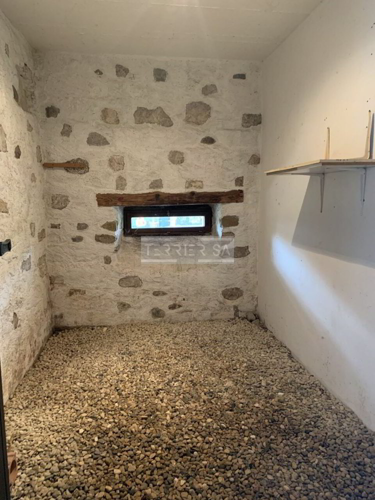5 Zimmer Wohnung zum verkaufen in Coffrane - Bild 1/13