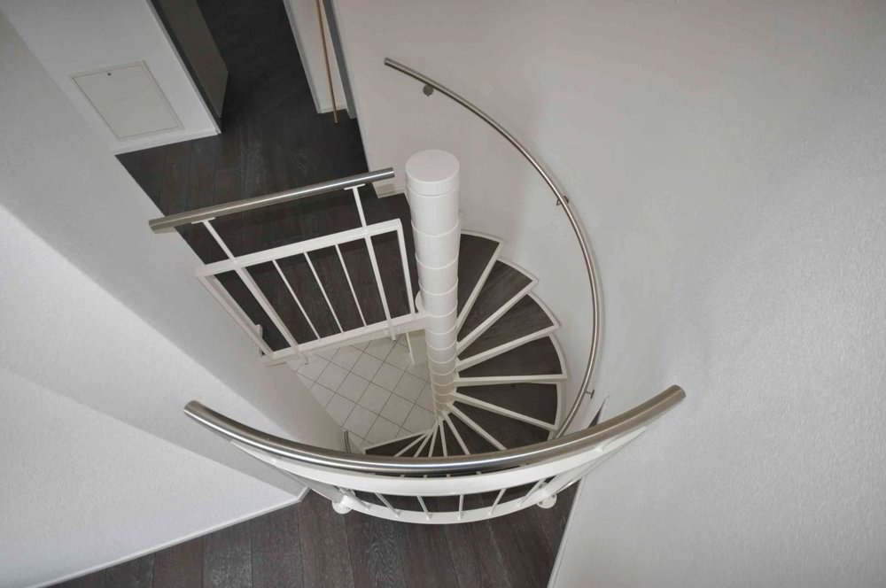 4.5 rooms Apartment for rent in Hombrechtikon - image 1/12