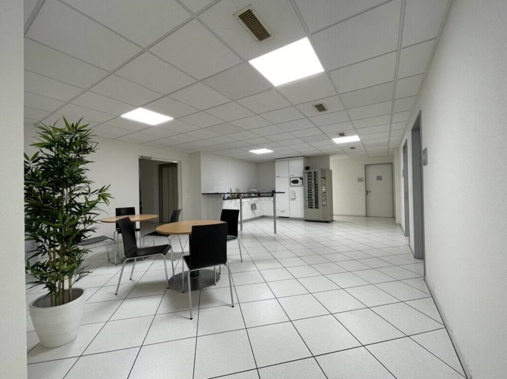 null Zimmer Büro zu vermieten in Zoug - Bild 1/7