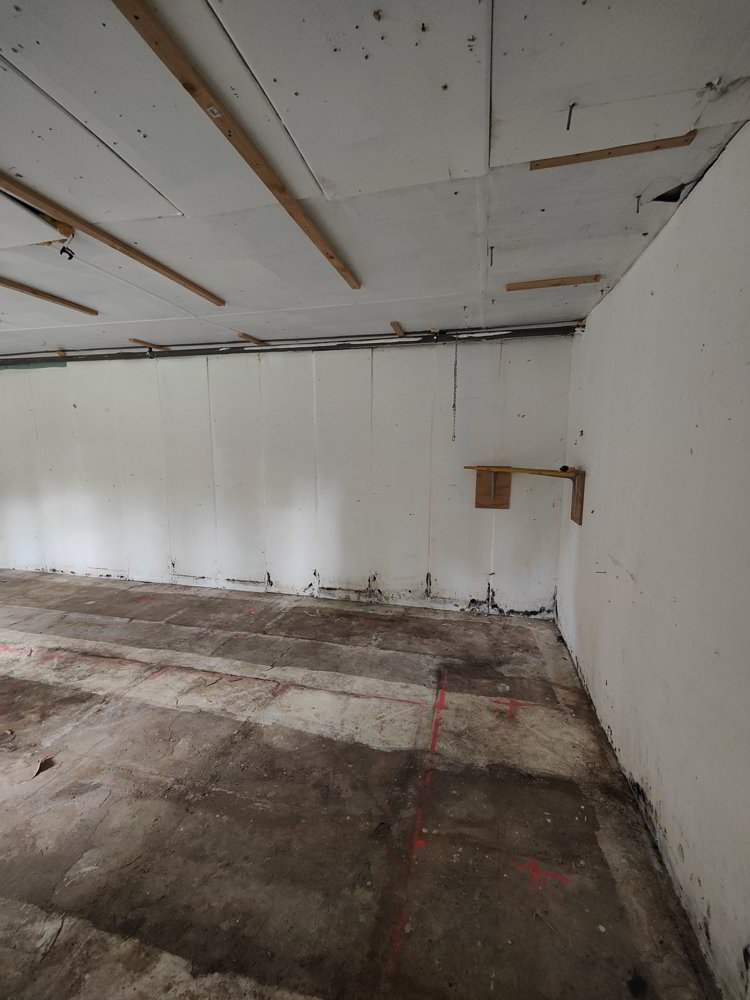 120 m² Lagerraum Zürich - Am Wasser 161 - Mehr