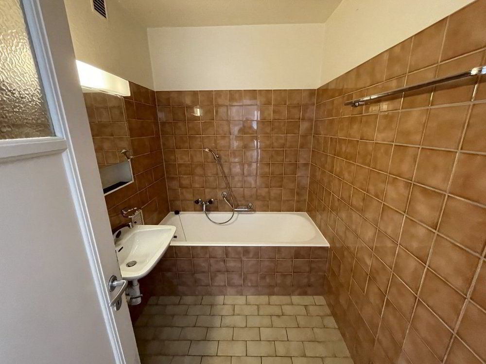 2 Zimmer Wohnung zu vermieten in Renens VD - Bild 1/7