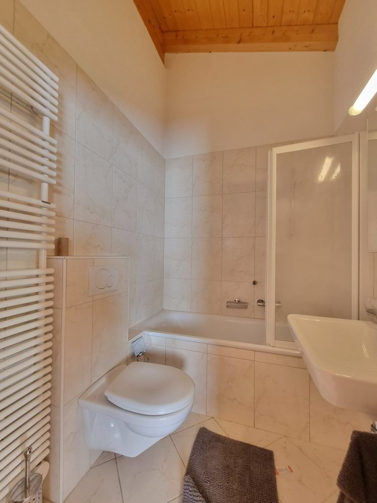 Casa di 6 locali in vendita a Crans-Montana - immagine 1/13