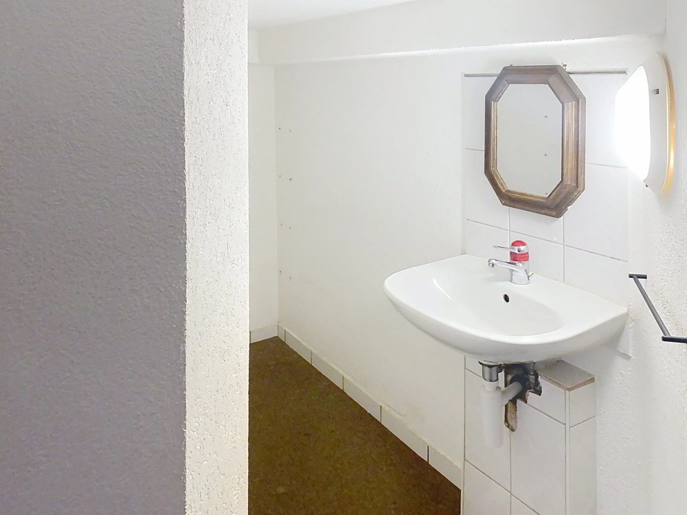 1 Zimmer Büro zum verkaufen in Sitten - Bild 1/13