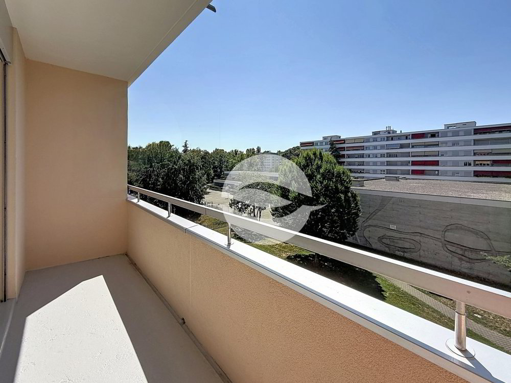 Appartamento di 4 locali in affitto a Versoix - immagine 1/12