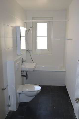 Appartement 3 pièces à louer à Neuchâtel - image 1/6