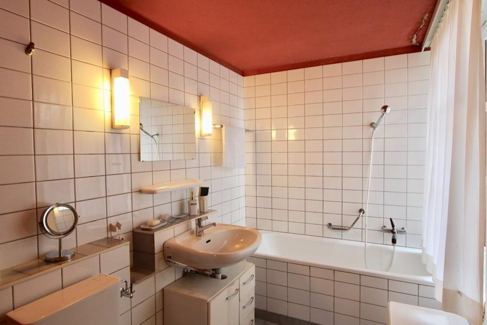 4.5 rooms House to buy in Neuchâtel - image 1/14
