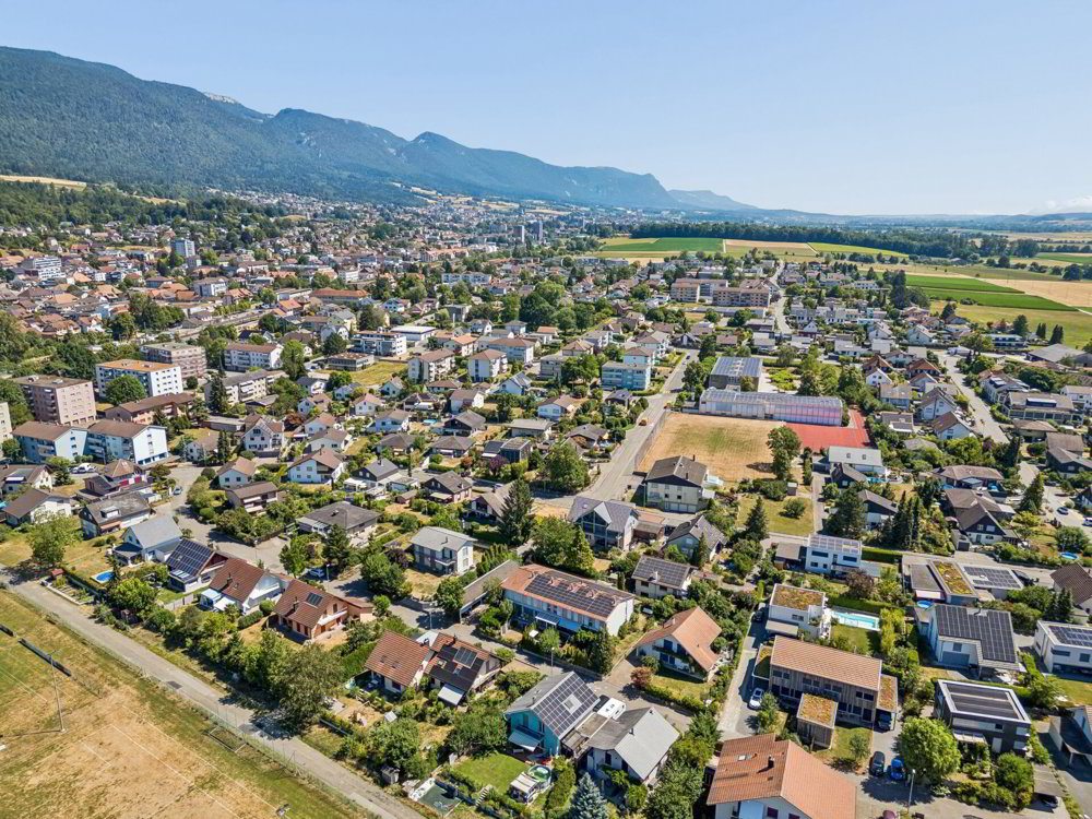4.5 rooms House to buy in Lengnau BE - image 1/13