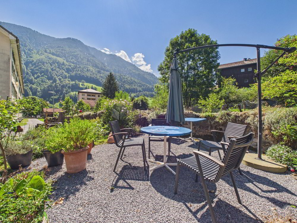 Casa di 5 locali in vendita a Luchsingen - immagine 1/13