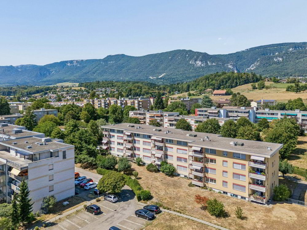 4.5 rooms Apartment to buy in Bellach - image 1/13