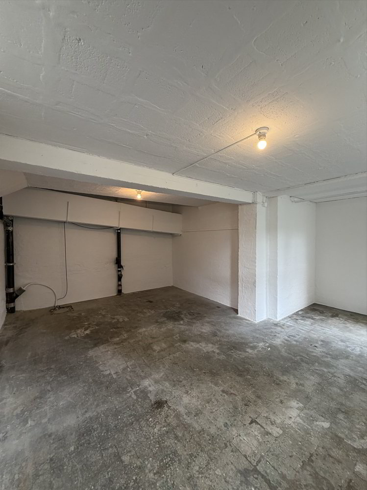 Bureau & Commerce null pièces à louer à Zürich - image 1/6