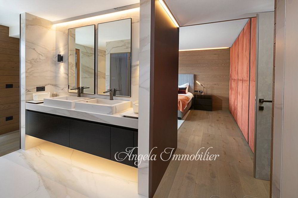 Appartement 6 pièces à louer à Crans-Montana - image 1/13