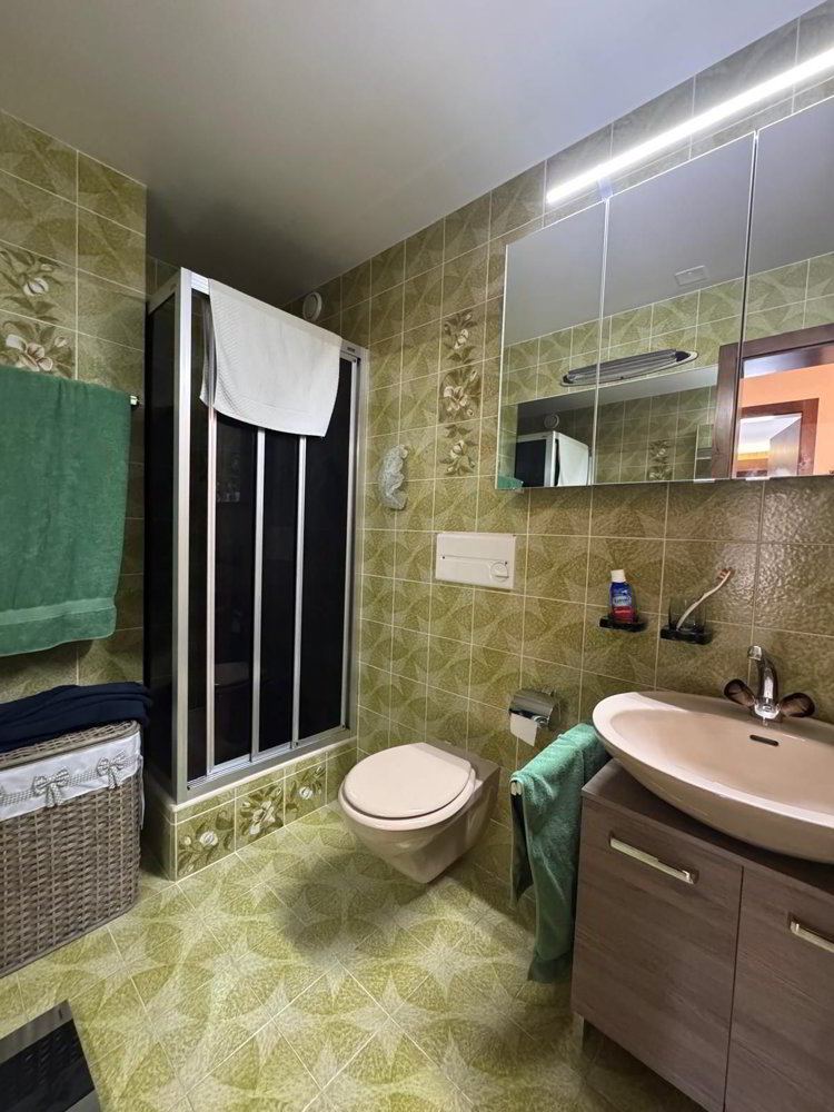 Appartamento di 4 locali in vendita a Crans-Montana - immagine 1/13