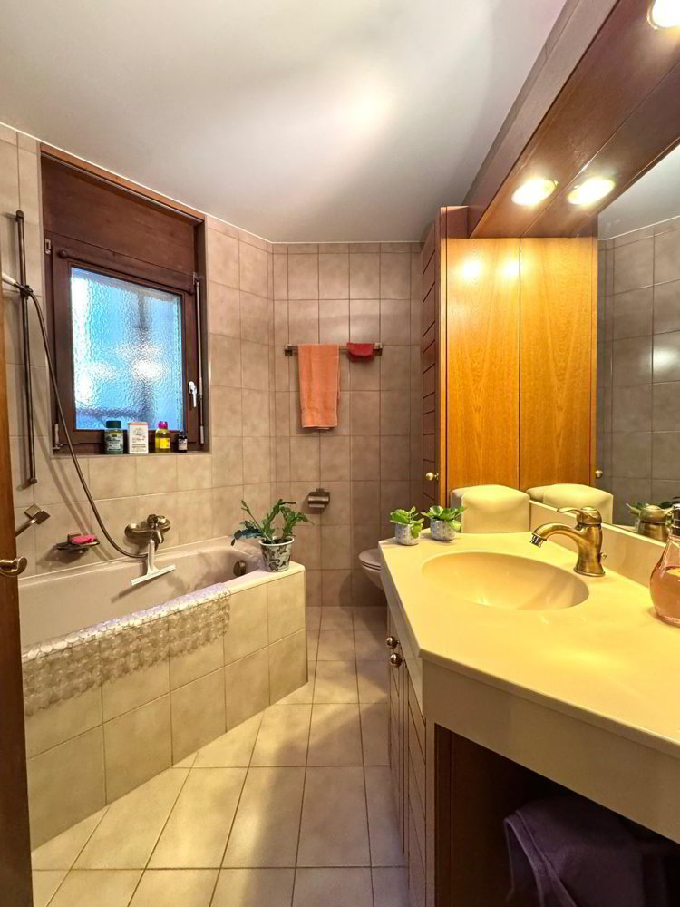 Appartamento di 5 locali in vendita a Crans-Montana - immagine 1/13