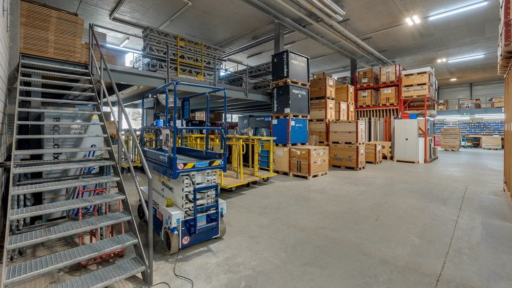 null rooms Office & Commercial for rent in Effretikon - image 1/10