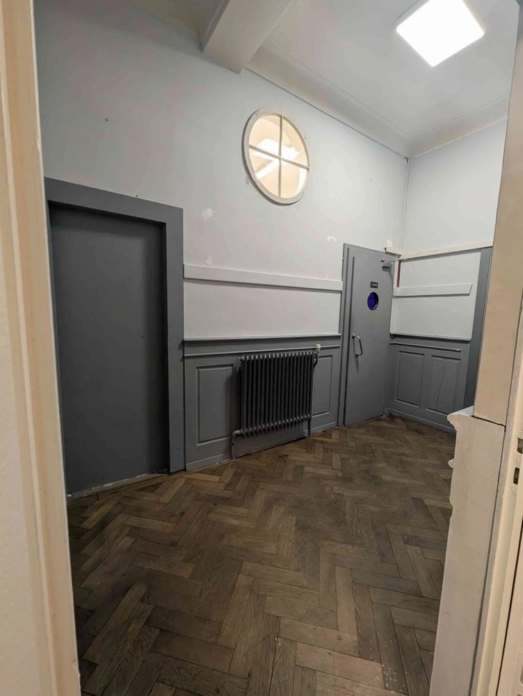 1.5 Zimmer Büro zu vermieten in Le Locle - Bild 1/4