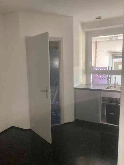 tolles Büro an bester Passanten-Lage - 4 Zi- 65 m² - Ansicht 5