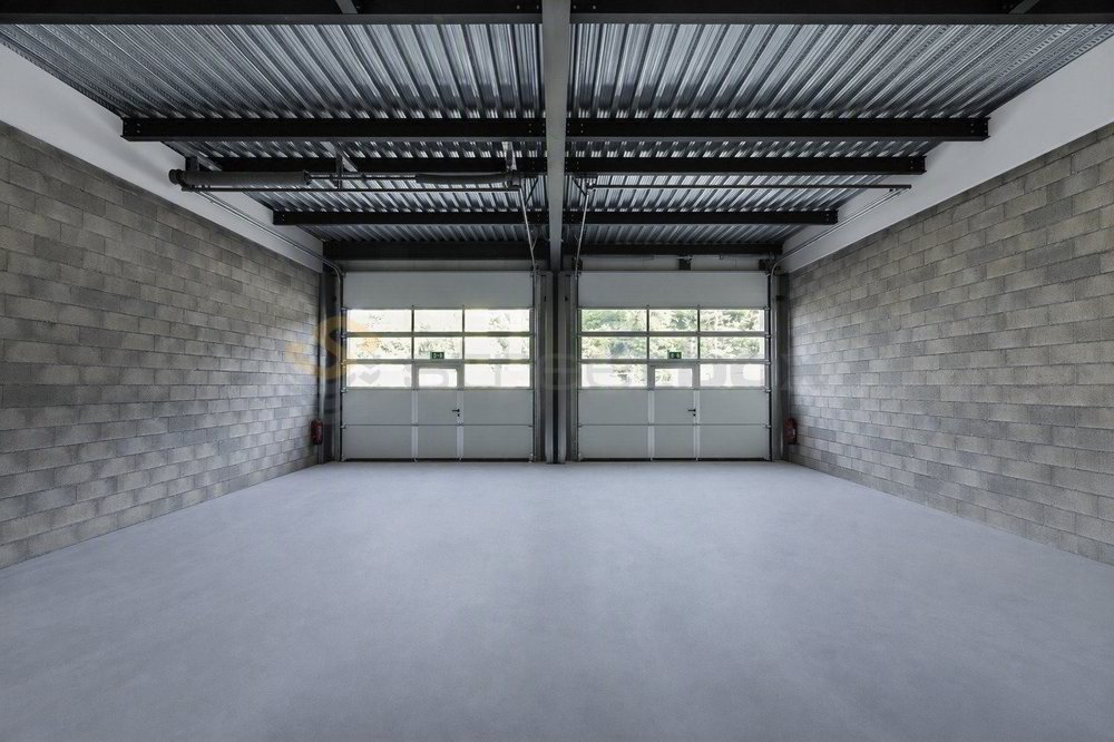 null rooms Office & Commercial for rent in Granges (Veveyse) - image 1/2