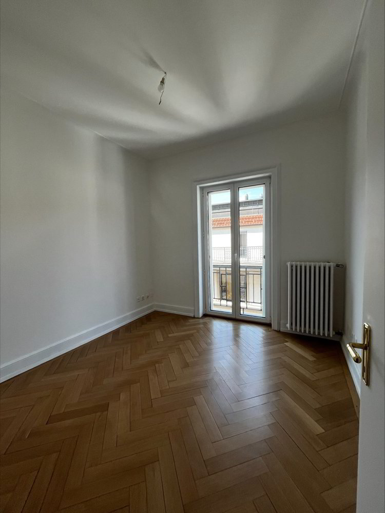 Ufficio di charme appena rinnovato al Palazzo Gargantini - Mehr