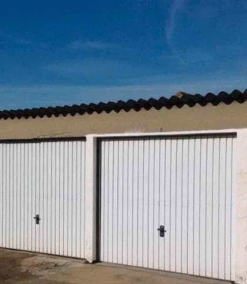 null rooms Car park, garage for rent in Prilly - image 1/1