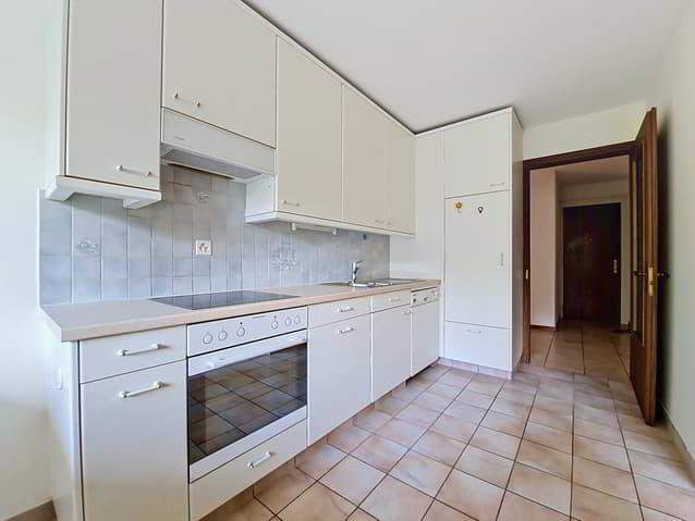 4.5 rooms Apartment for rent in Sion - image 1/13