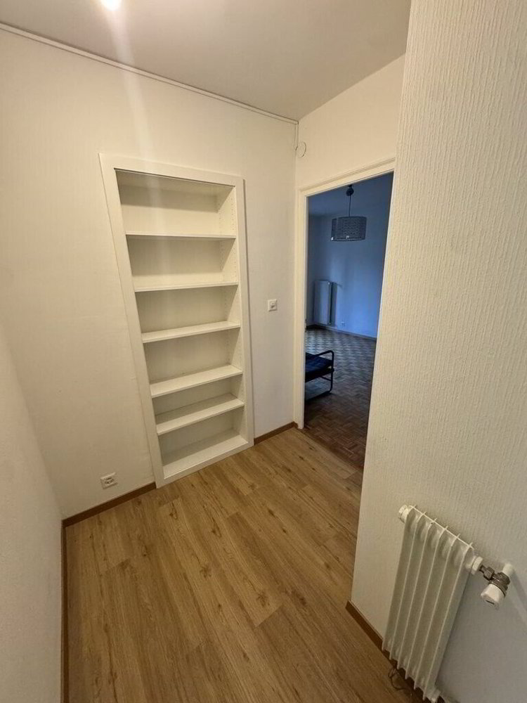 Appartamento di 1 locali in affitto a Renens VD - immagine 1/5