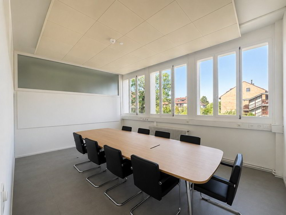 Bureau en location à Birsfelden - 274 m² - Mehr